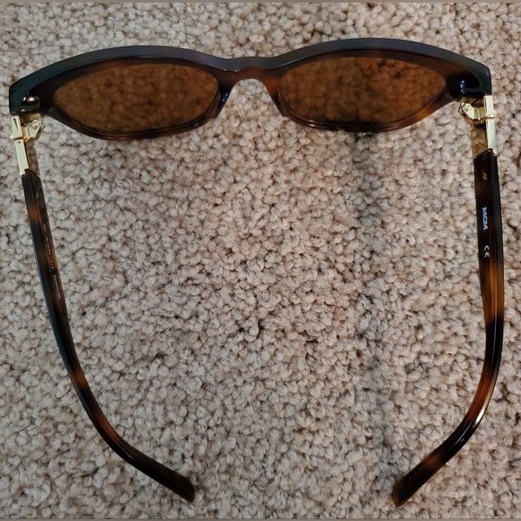 MCM Sunglasses with original hardcase & cloth - Picture 9 of 11